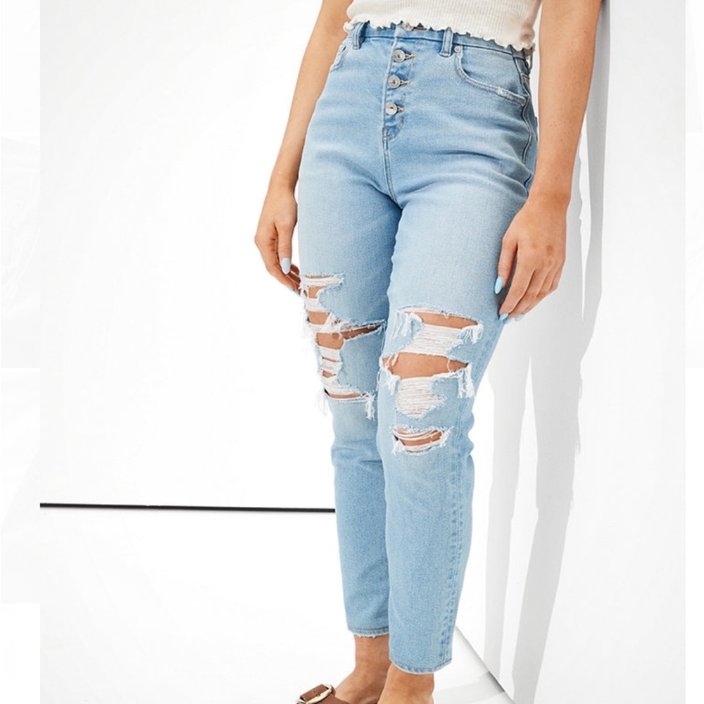 American Eagle Stretch Curvy Distressed Mom Jeans - Pale Ocean - size 4